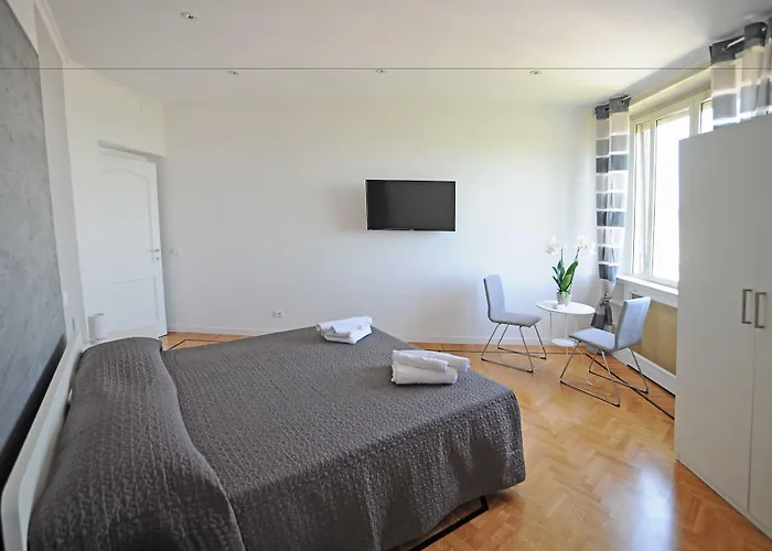 Guest House VignolaAlbergo